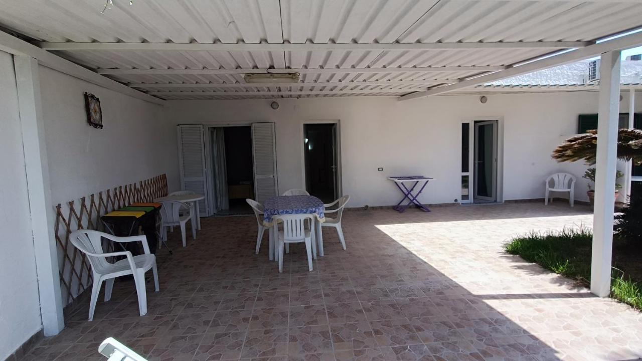 La Dea Del Mare Apartment *