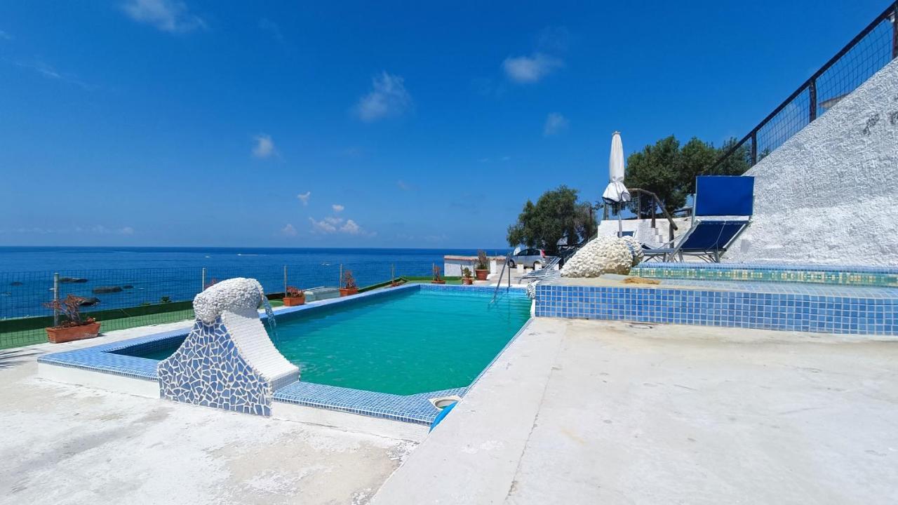 La Dea Del Mare Forio (Isola d'Ischia)
