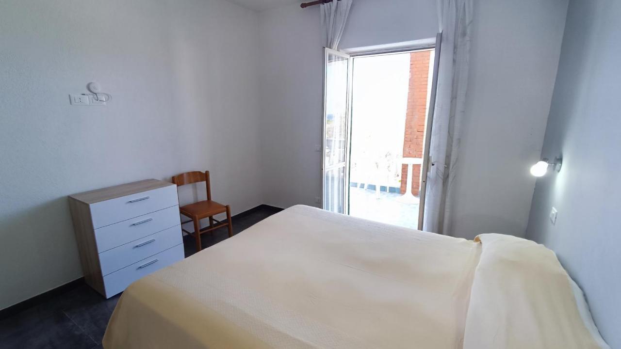 La Dea Del Mare Apartment *