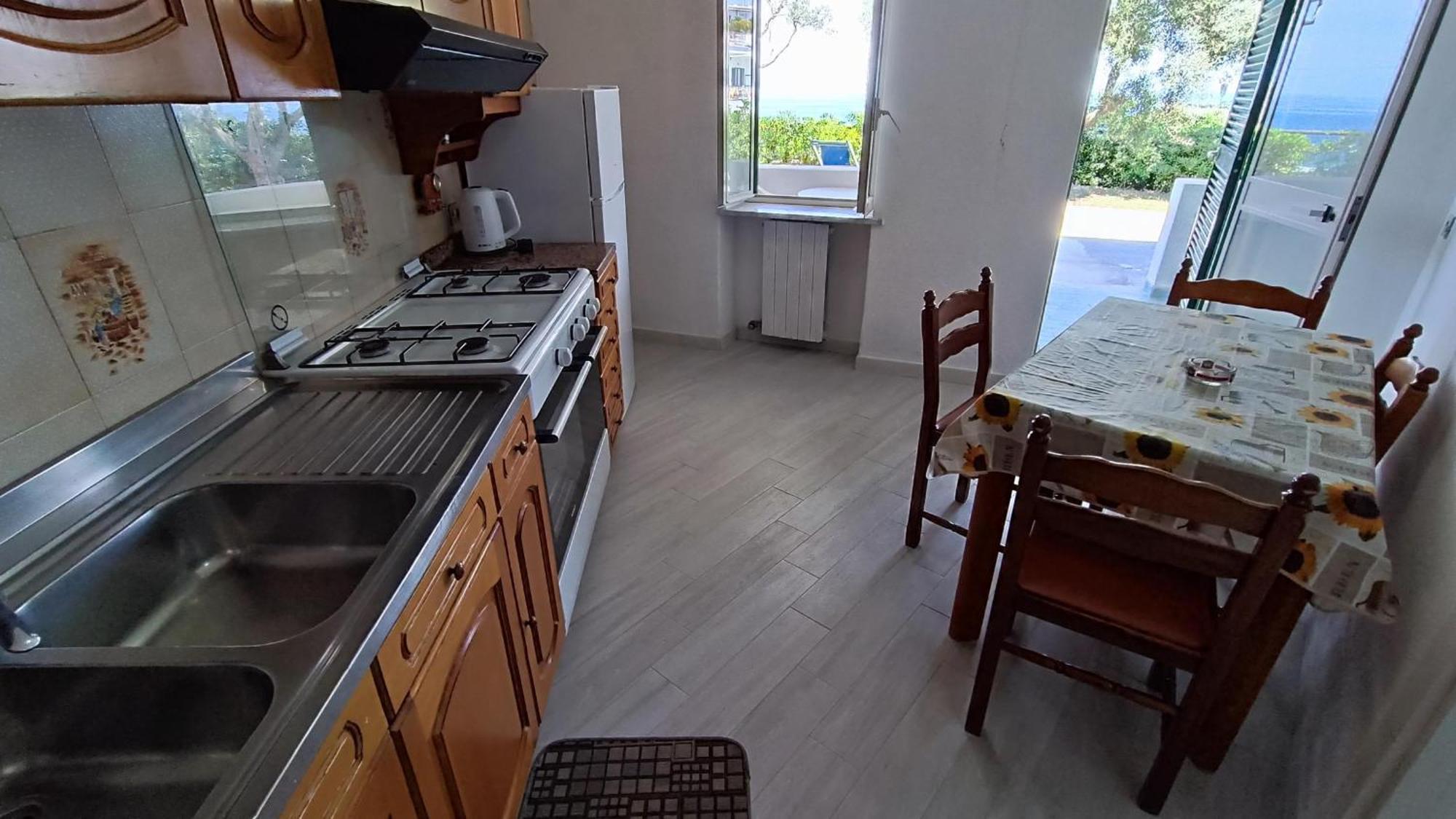 Apartment La Dea Del Mare