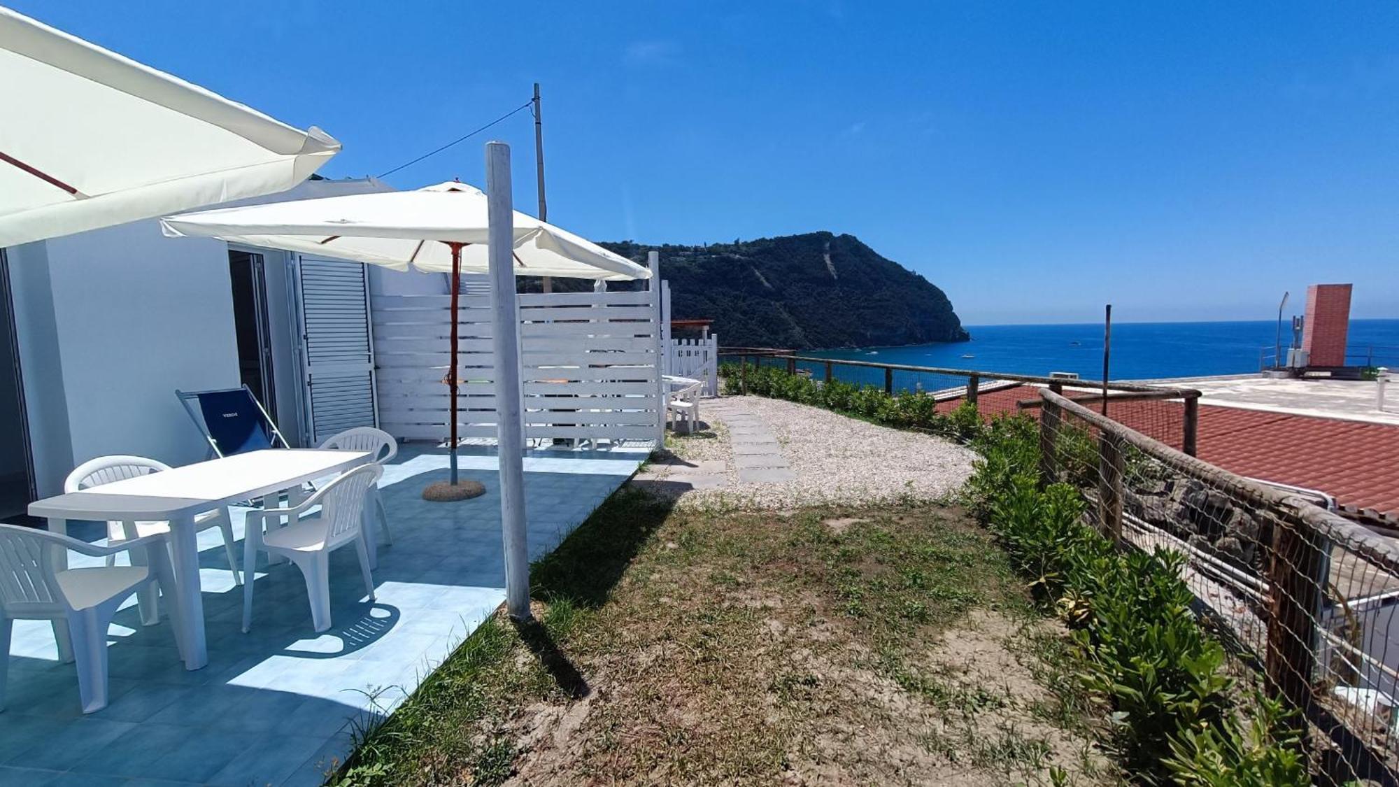 La Dea Del Mare Forio (Isola d'Ischia)